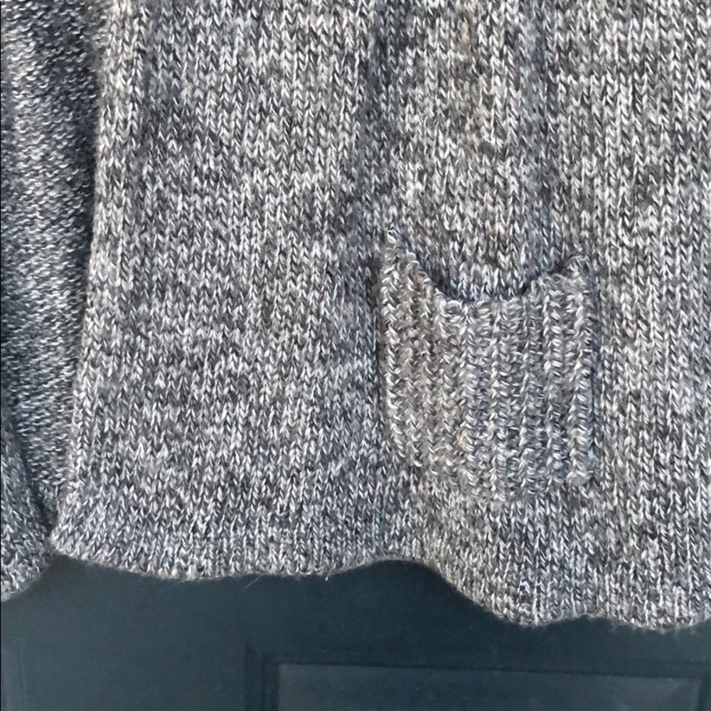 Vest - Picture 4 of 4
